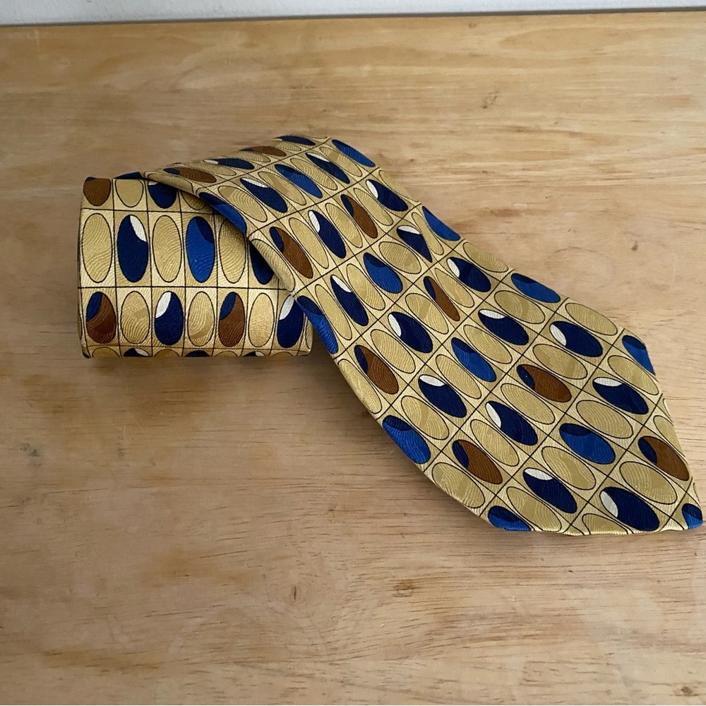 Jacobs Roberts Silk Tie with Repeating Oval Pattern in Gold, Blue & Brown Shades